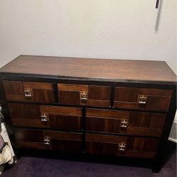 Dresser Set 