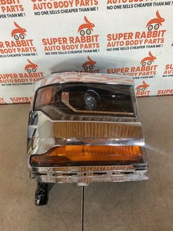 2016 SILVERADO 1500 Passenger Headlight XENON HID FOR PARTS🤫 OEM 2019