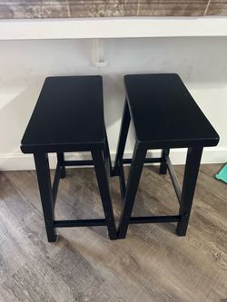 Bar Stool, counter height - must pick up