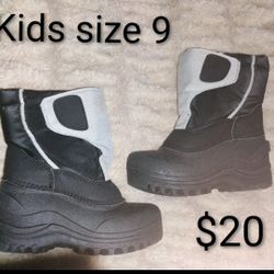 FIRM IN MERCED ‼️ BOYS SNOWBOOTS SIZE 9