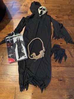 Ghost Face Aged Child Size Large 12-14 Costume Set.