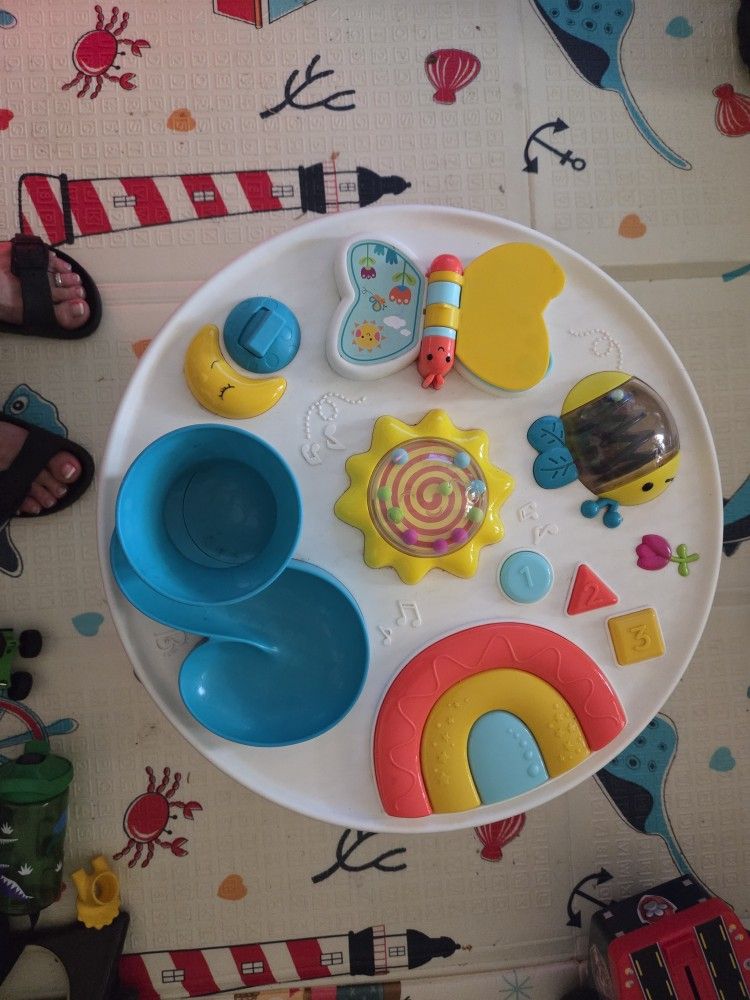 B toys sensory activity table