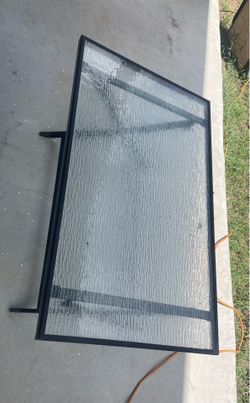 Outdoor glass table