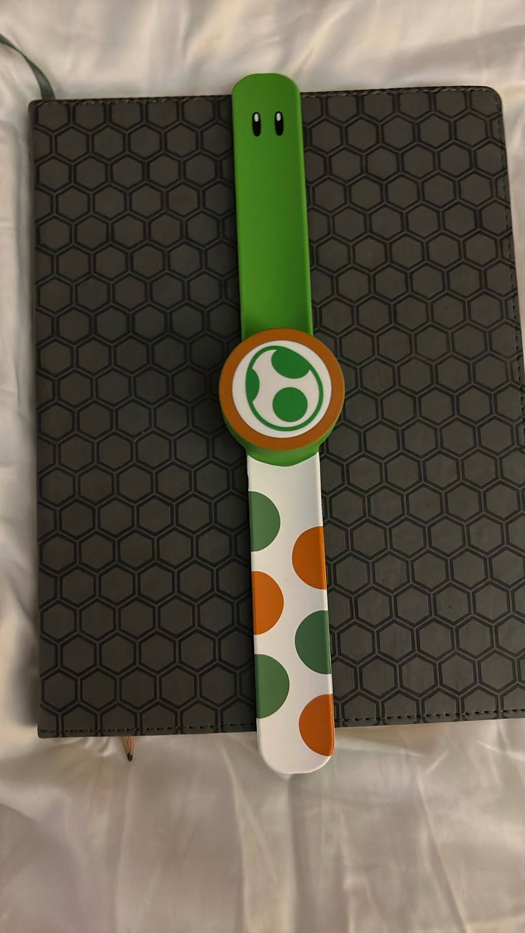 Super Nintendo World Universal Power Up Band Yoshi