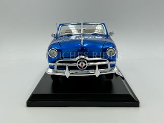 Maisto Cars MIRA SOLIDO 1949 Ford Deluxe Convertible 1:18 Scale