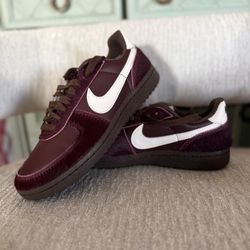 Nike Shoes 