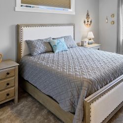 Queen Bedroom Set