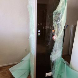 LG Refresher Closet