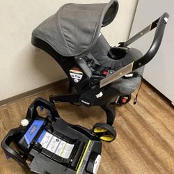 Doona Stroller and Ca rseat 
