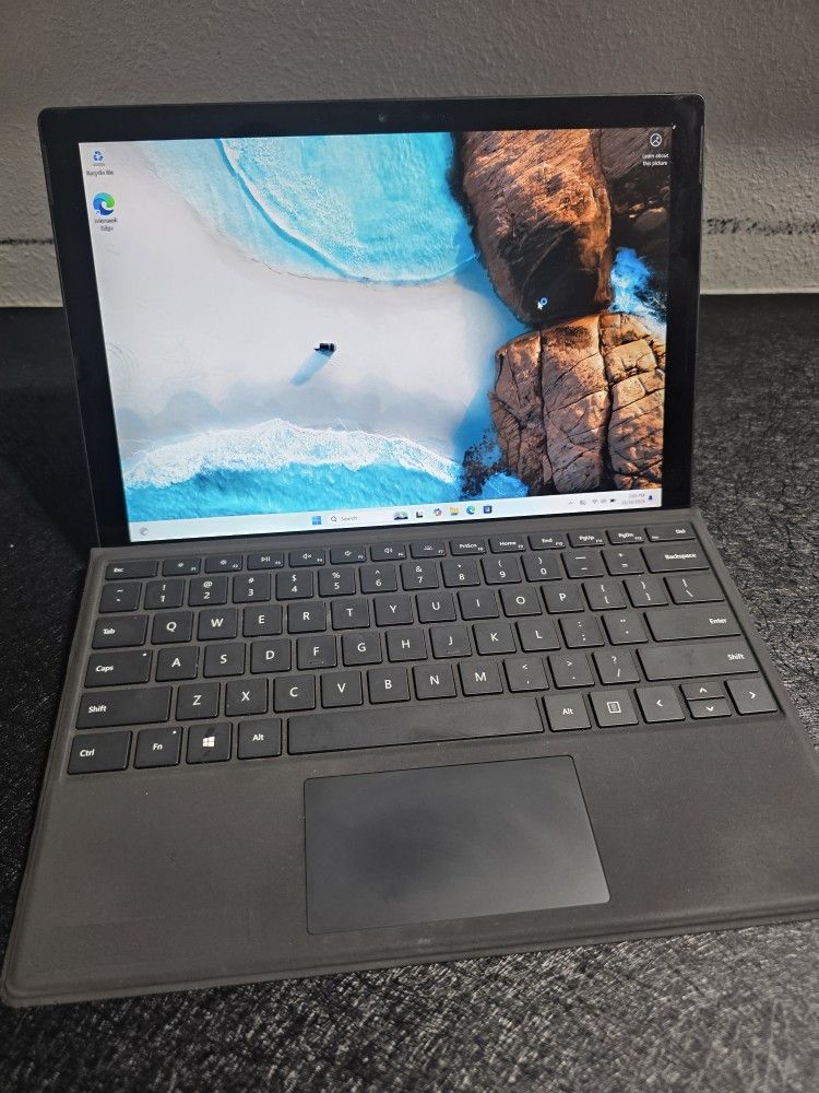 SURFACE PRO 7 PLUS WINDOWS 11 PRO VERSION 24H2
256GB NVME
16GB RAM
INTEL I7 11TH GEN