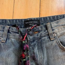 Balenciaga Men's Blue and Navy Jeans(29)39