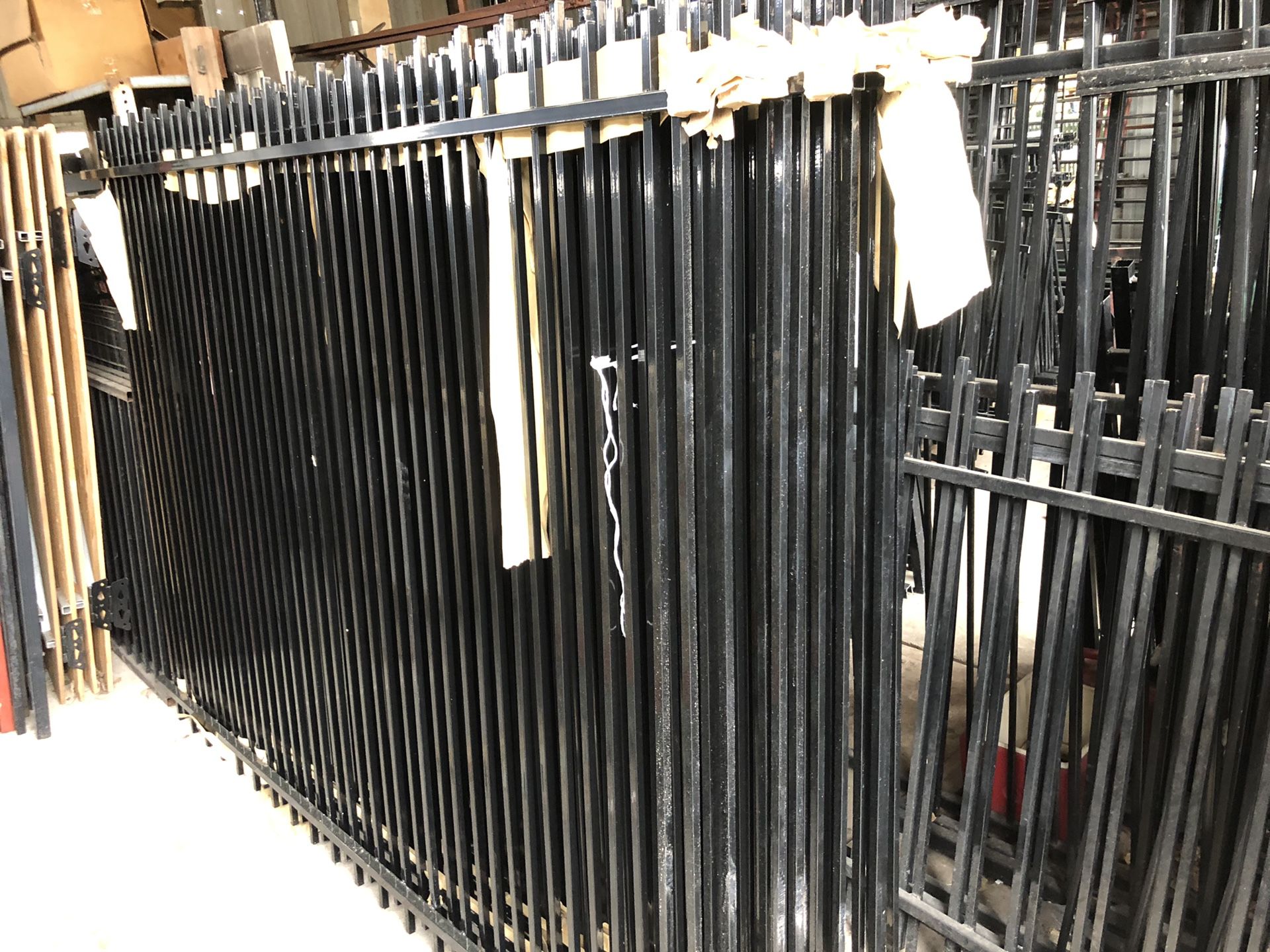 Iron fence panels/ 6x8/ powder coated