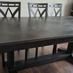 Solid Dining Table and 5 Chairs-NEED GONE ASAP