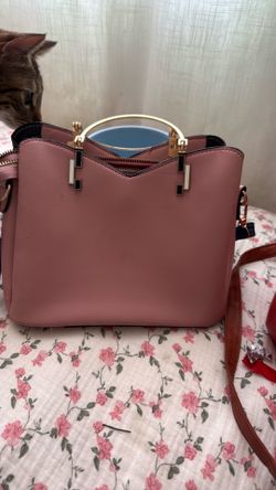 Cute blue and pink bag, like new HAS TO GO!!