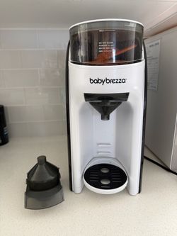 Baby Brezza Formula Pro Advanced+ additional funnel