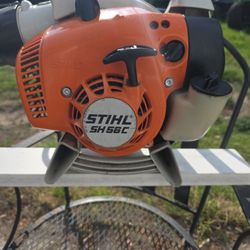STIHL BLOWER LIKE NEW