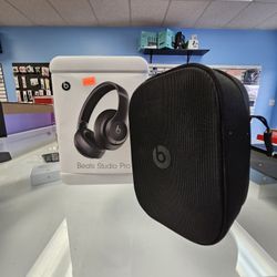 Beats Studio Pro Black With Apple Care plus