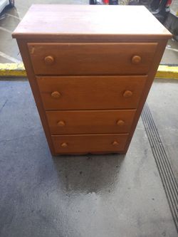 4-Drawer Wooden Dresser Chest with delivery