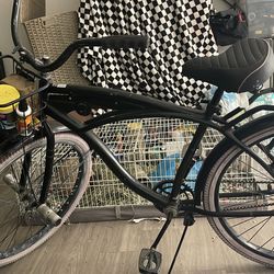 Black beach cruiser