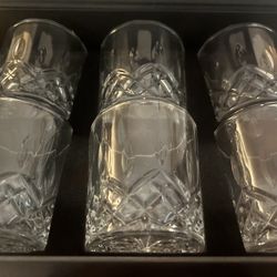 6 Glass cups-NEW!
