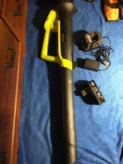 Ryobi - Brand NEW - 18V ONE+ Blower SET! 💥💥💥. With 2.0Ah battery & Charger! Only 30 for the Full SET tomorrow (Sun) Only ⌛️⌛️☀️☀️☀️👍🏽👍🏽