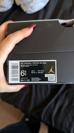 Jordan 4's