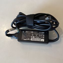 HP  Orinal Charger 🔌 45w (blue Tip )