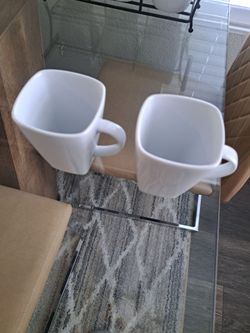 Food Network porcelain mugs like new