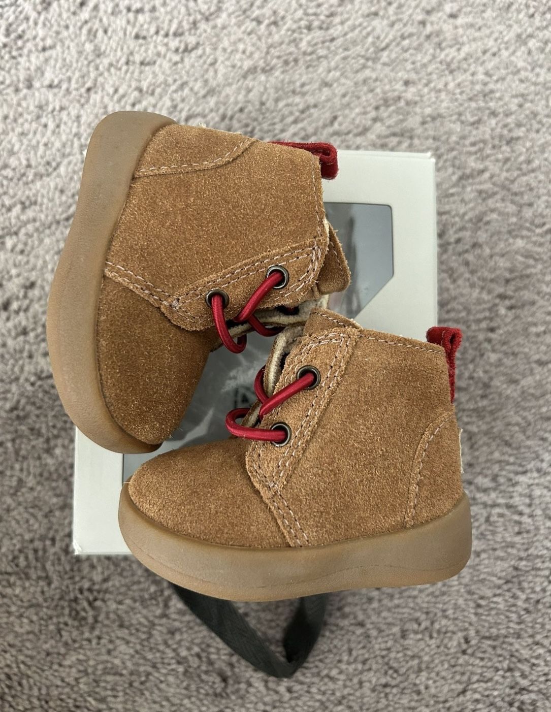 UGG Unisex Boots