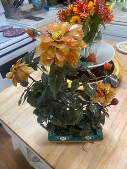 Vintage Chinese Gemstone Flower
