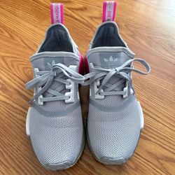NMD R1 Womens