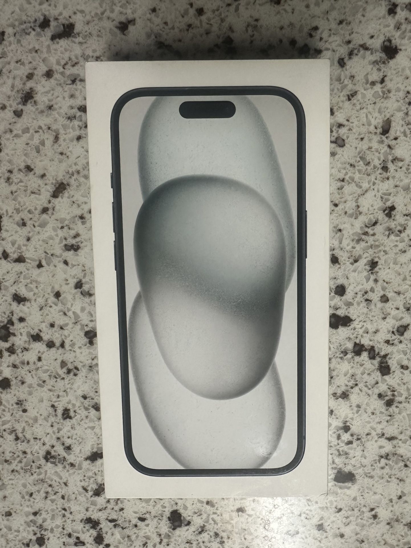 iPhone 15 with 1 Month Free !