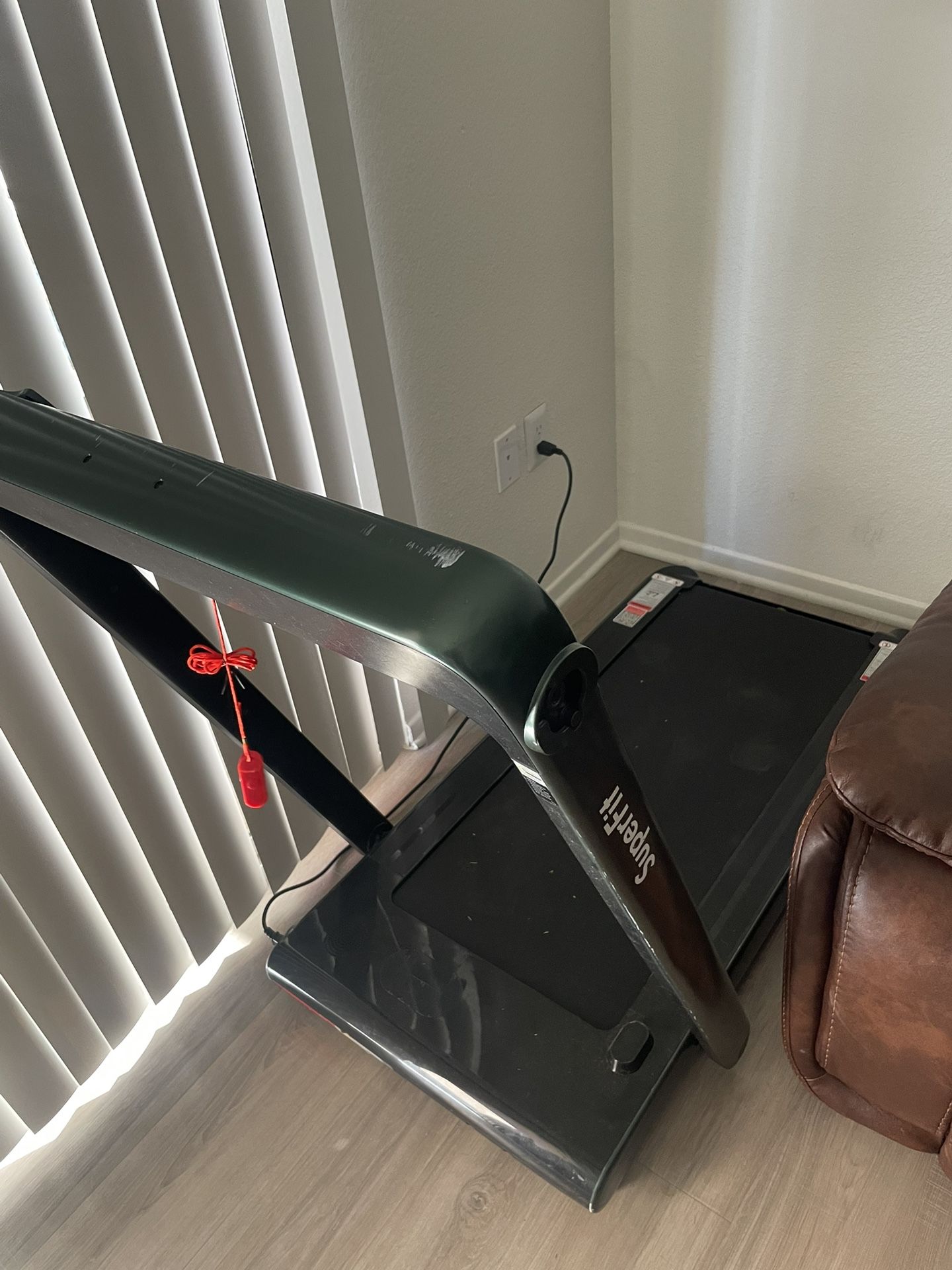 Walking Pad / Treadmill.