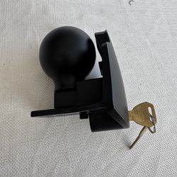 trailer hitch lock / ball mount lock.