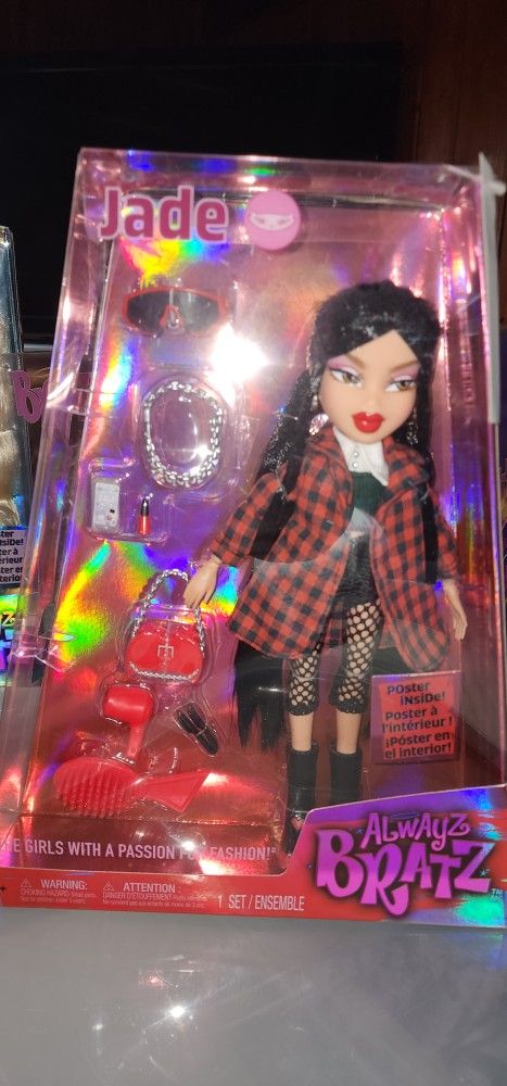 BRATZ DOLLS