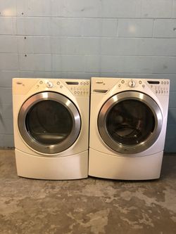 Whirlpool Front Load Washer Dryer Pair