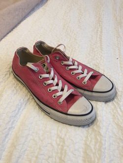 Women’s Pink Converse