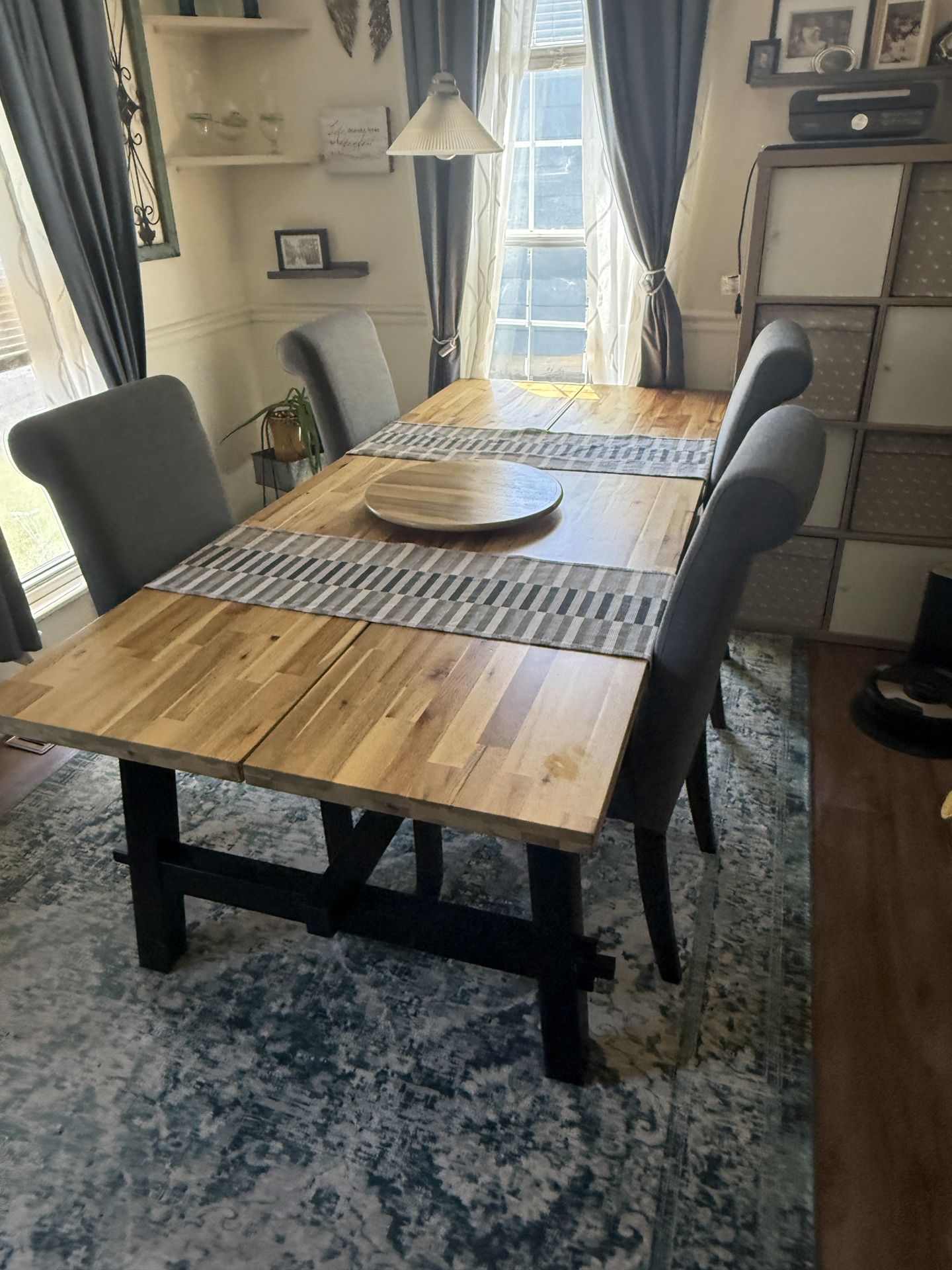 Dinning Room Set