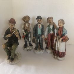 COLLECTABLE  7”  STATUES