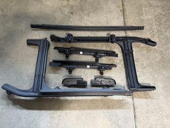 OEM Jeep JL Soft Top Roof Mount Brackets 2018+