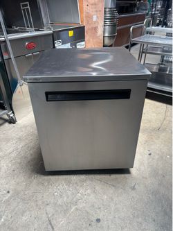 27” Under Counter Refrigerator NSF Delfield commercial 1 Door stainless steel on wheels 32” Tall  works great It’s Available!!!!