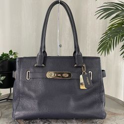 COACH HANDBAG AUTHENTIC 