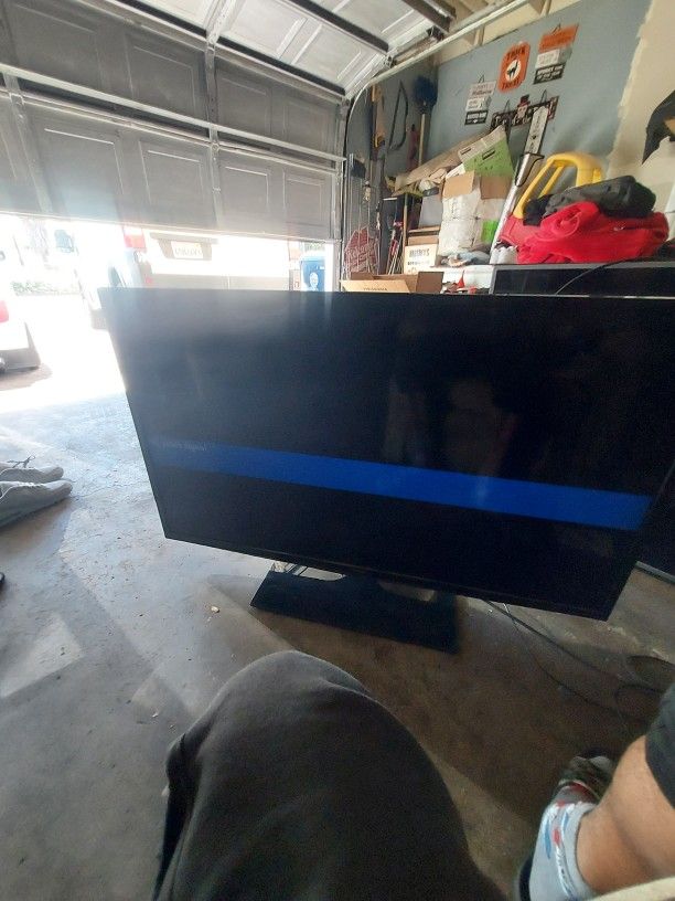 TOSHIBA 50 IN