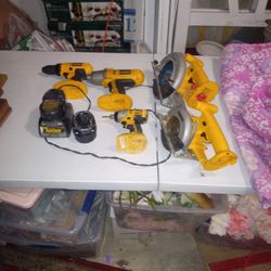 Dewald 18 Volt Pack Cheap 120 Works Well