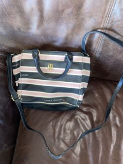 Tommy Hilfiger Crossbody