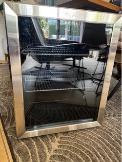 Whirlpool Beverage Fridge