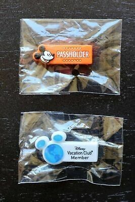 2 DISNEY Magic Band SLIDERs 1 DVC Vacation Club +1 PASSHOLDER 2016 2017 2018 2019 2020 NEW MagicBand COLLECTIBLE Accessory SOUVENIRo