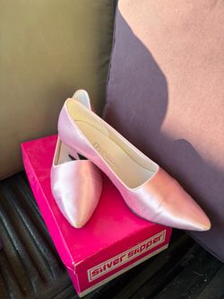 Women’s dress shoes
