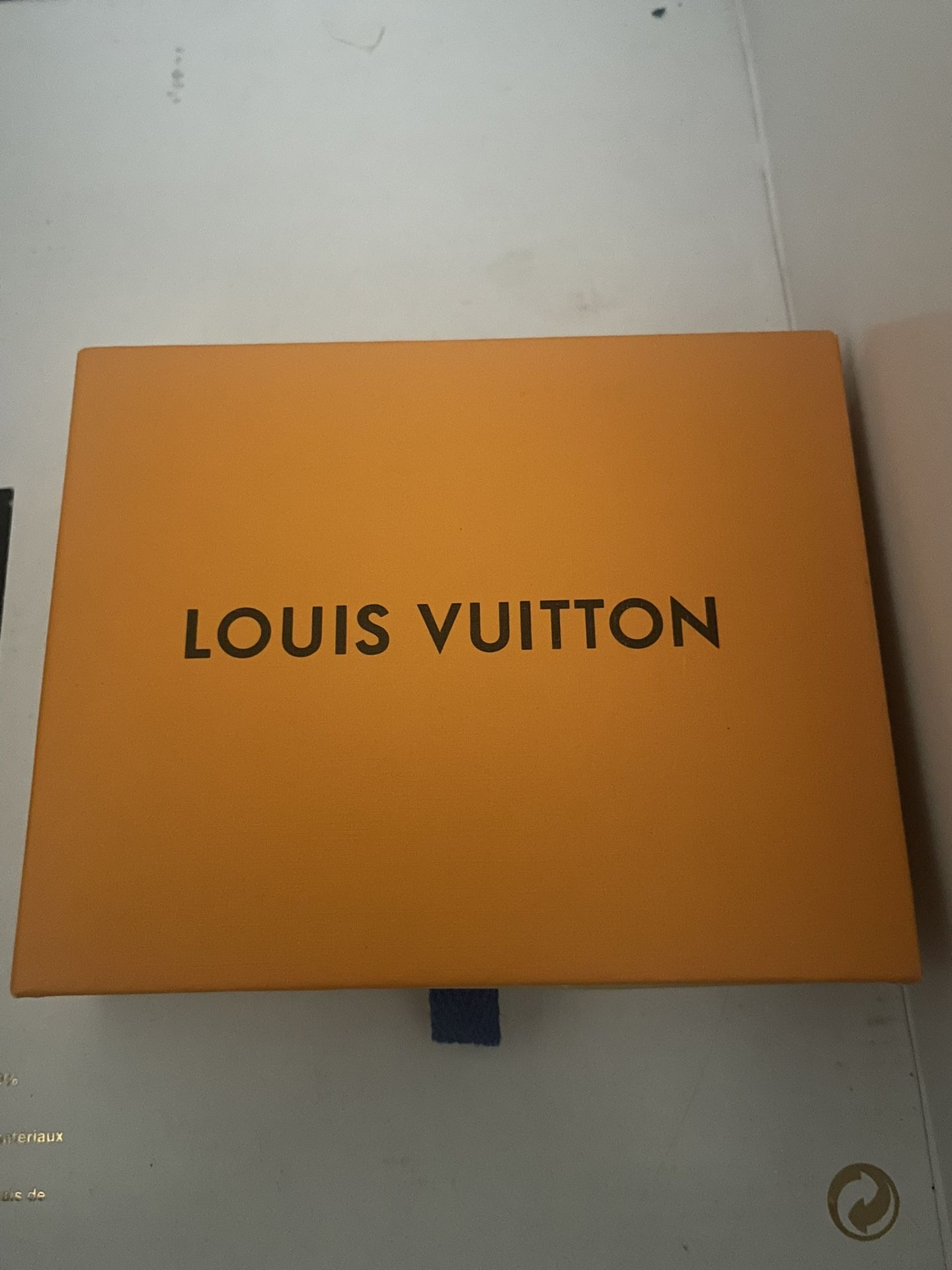 LV Wallet