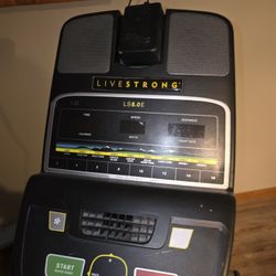 LiveStrong elliptical 